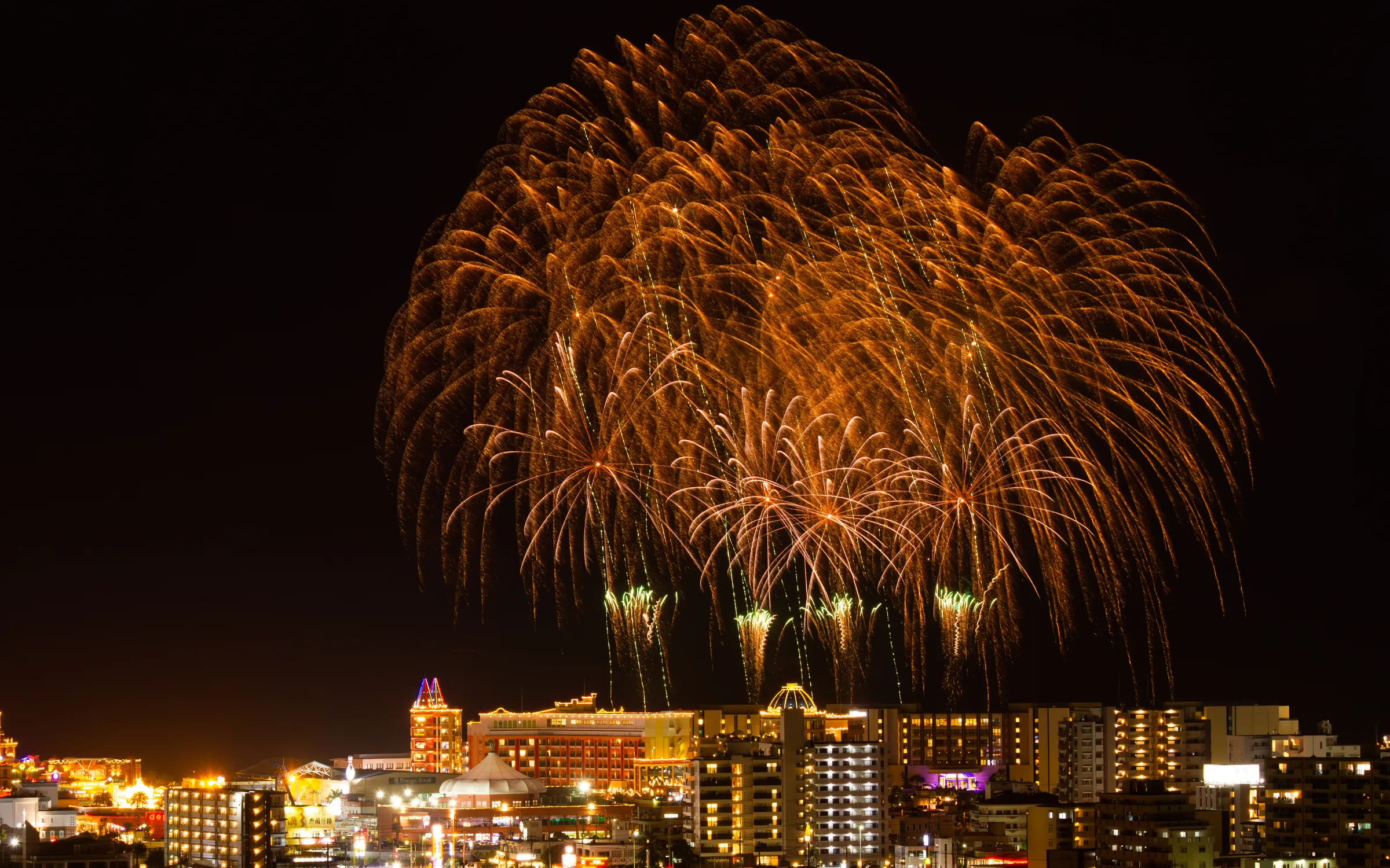 【公式】ヨルモ沖縄中部会場